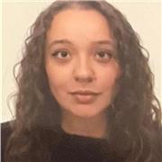 Professeure et traductrice espagnole, je dispense des cours d’espagnol et mets plus de cinq ans d’expérience à votre service.